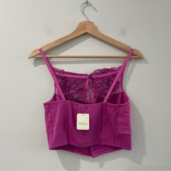 NWT Free People Raspberry Have My Heart Lace Cropped Camisole Top Sz Small - Picture 3 of 8